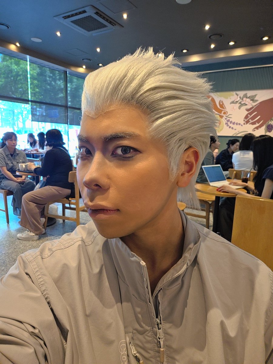 나고 tweet media