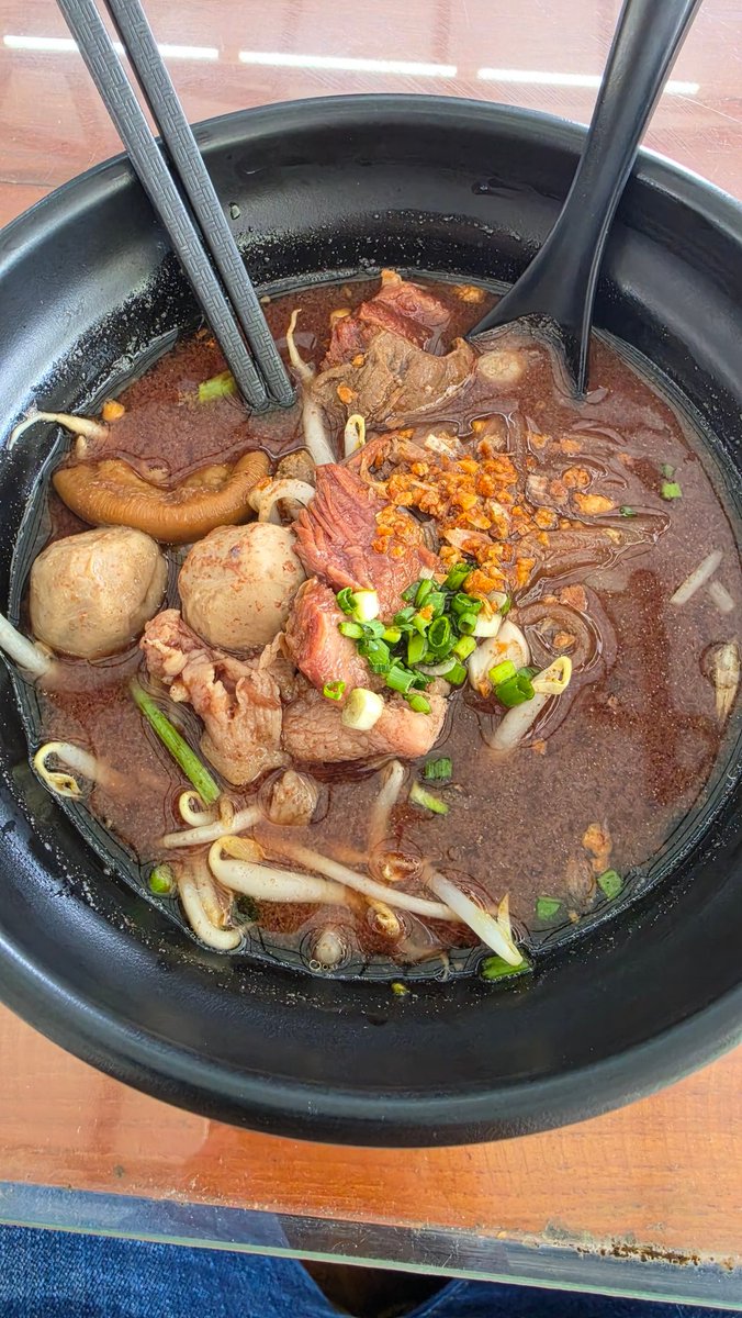 math96795's tweet photo. กินก๋วยเตี๋ยววววววกันจร้าาาา https://t.co/gbDMkONMmJ