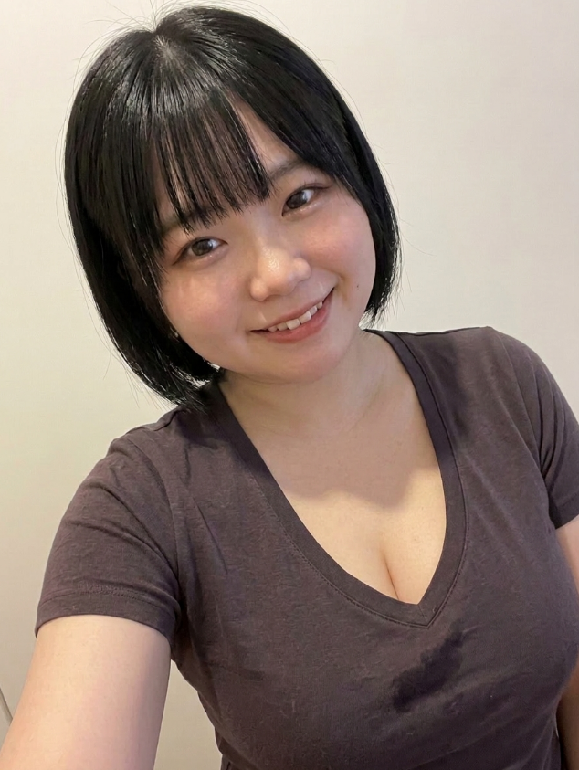 かほ tweet media