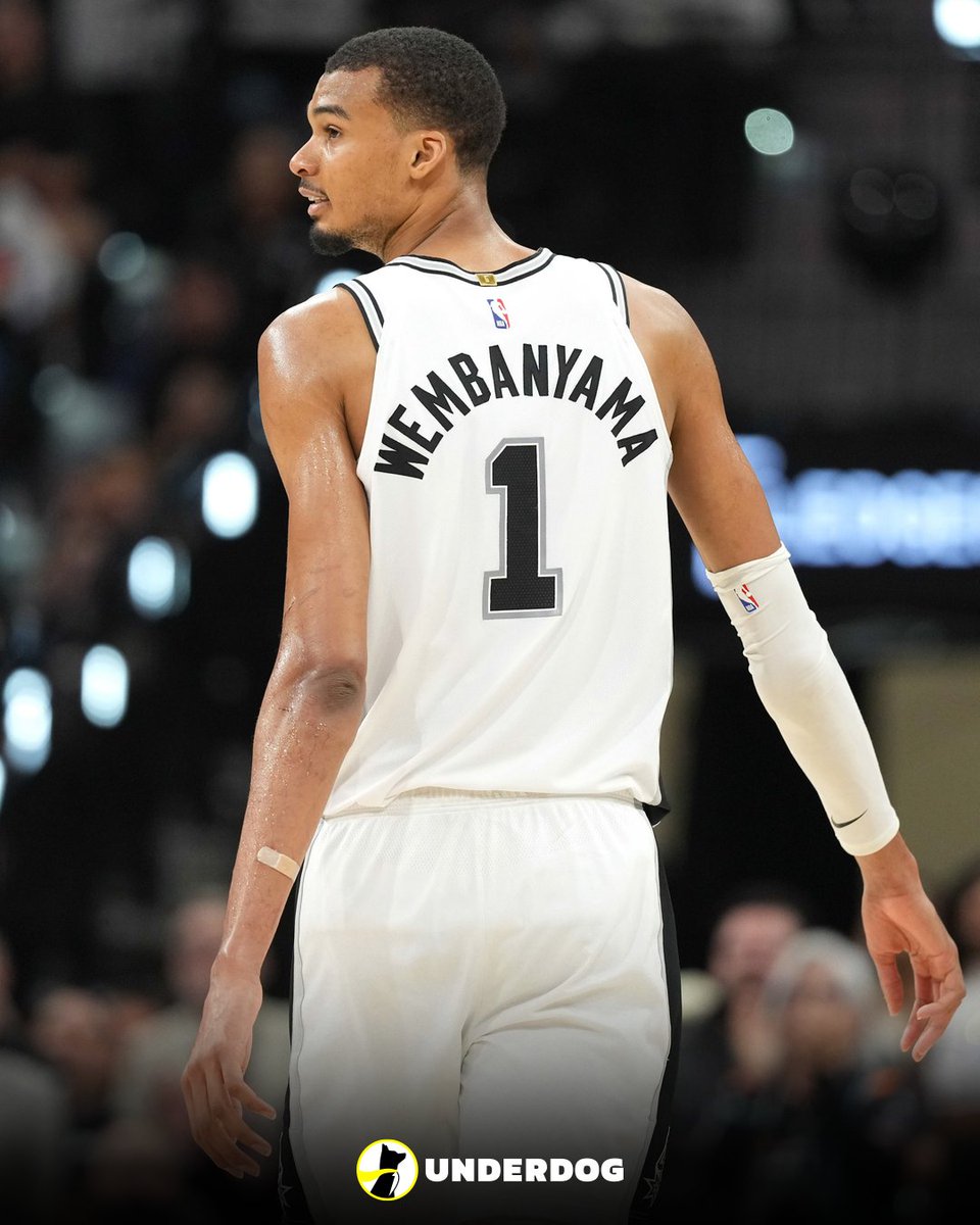 Players in NBA playoff history with 35+ PTS, 15+ REB, 5+ BLK in a game:

Victor Wembanyama (tonight)
Shaquille O'Neal
Hakeem Olajuwon
Kareem Abdul-Jabbar

Wemby is the first to do it on less than 20 FGA.