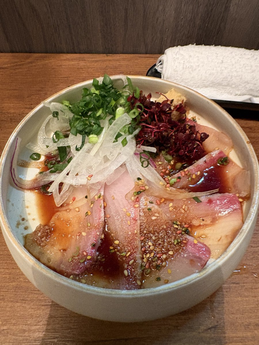 koltusori's tweet photo. 退院祝いがてら、久しぶりの外食。
病院食も美味しかったし、不満も無かったけど
何気ない日常の中で過ごす外食は、とても美味しい・・ https://t.co/6a5Kvxmizx