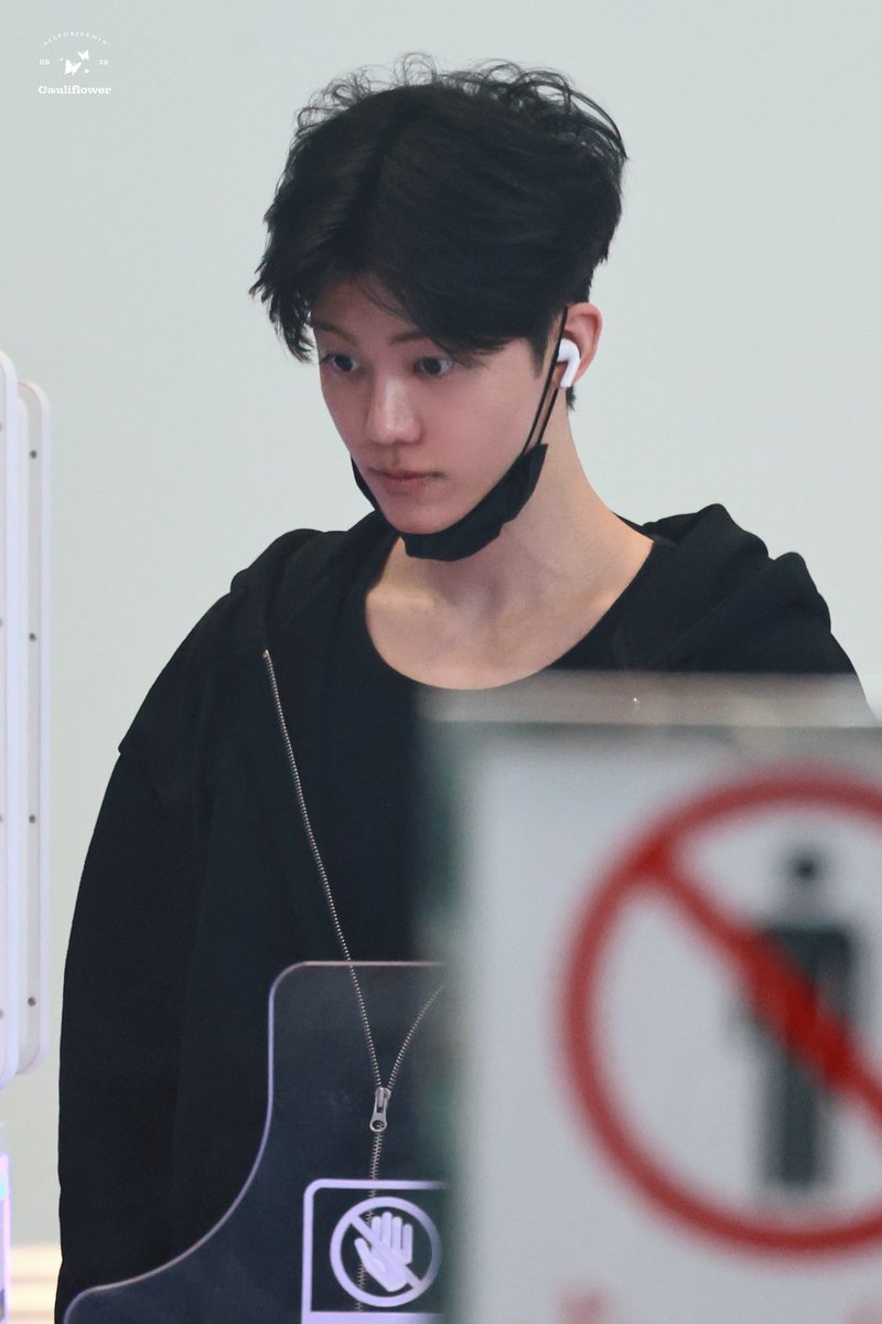 ʚ뺙뺙⁶⁵ɞ tweet media