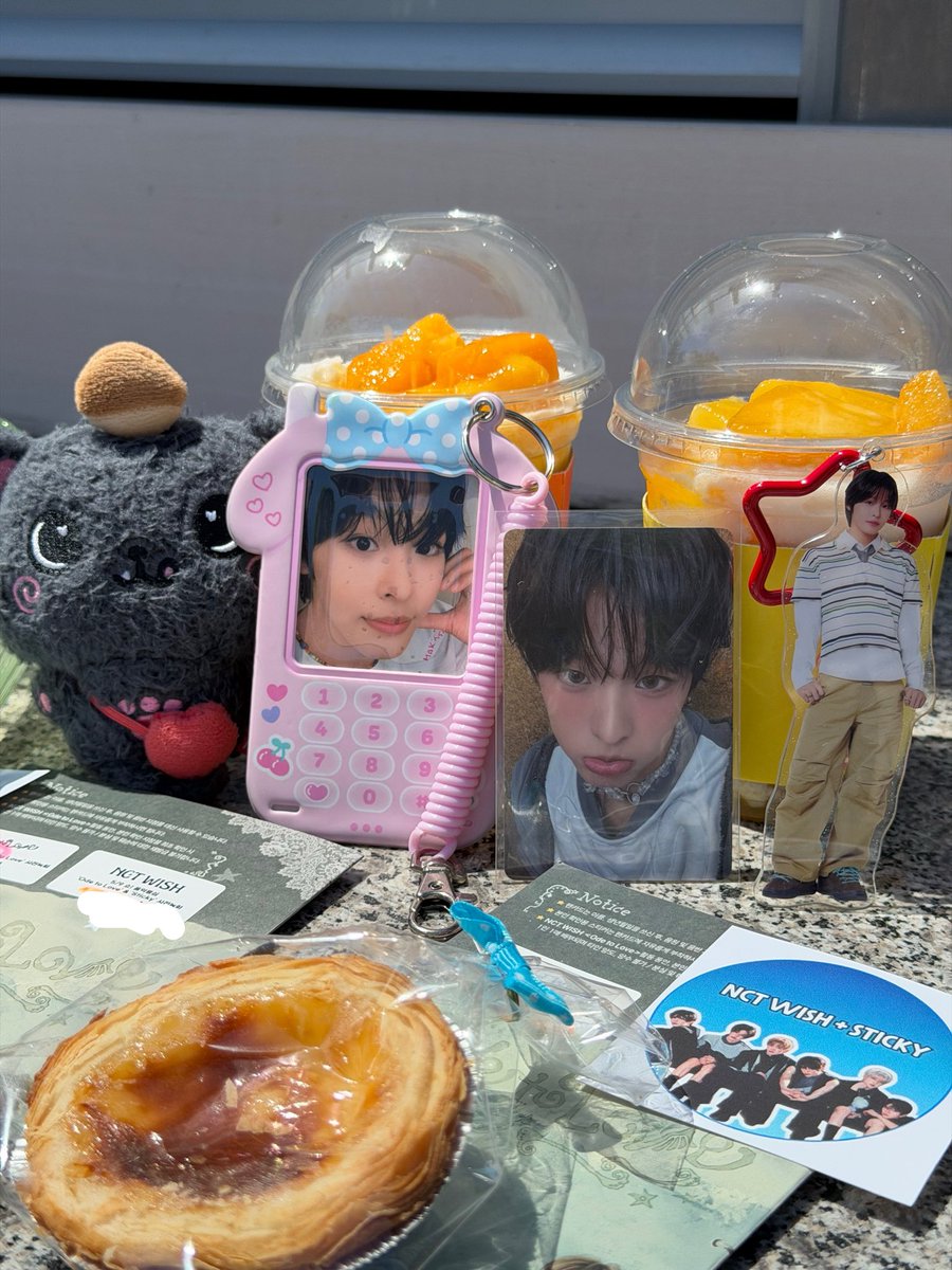 녜똥이 tweet media