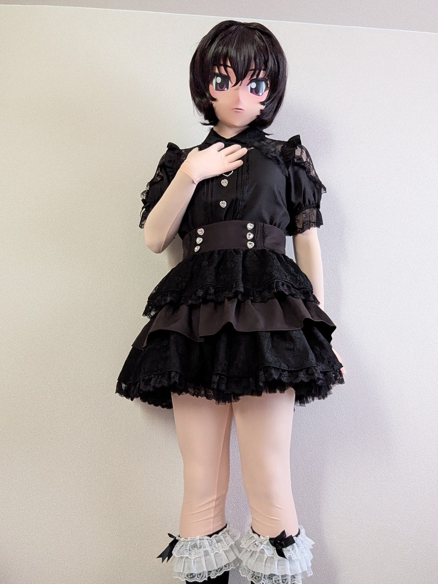 back_ofTheFlyer's tweet photo. 肌タイツの密着感やマスクの息苦しさにフェチを感じちゃう！
着ぐるみって楽しいね❤
#着ぐるみ #kigurumi #地雷系女子 #推し活コーデ https://t.co/N6PzCrhprG