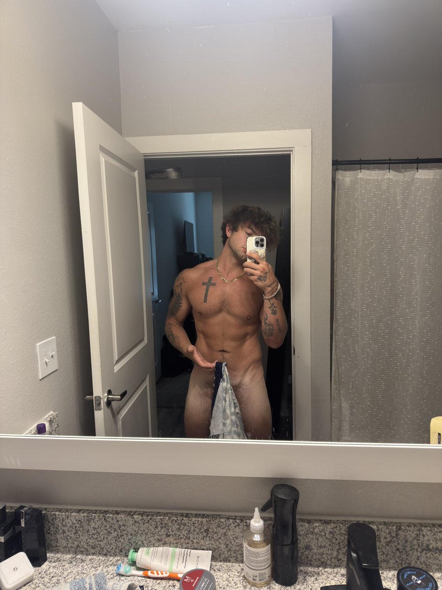 Cmuscle tweet media