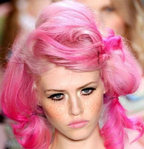 PinkRunwayDiary tweet media