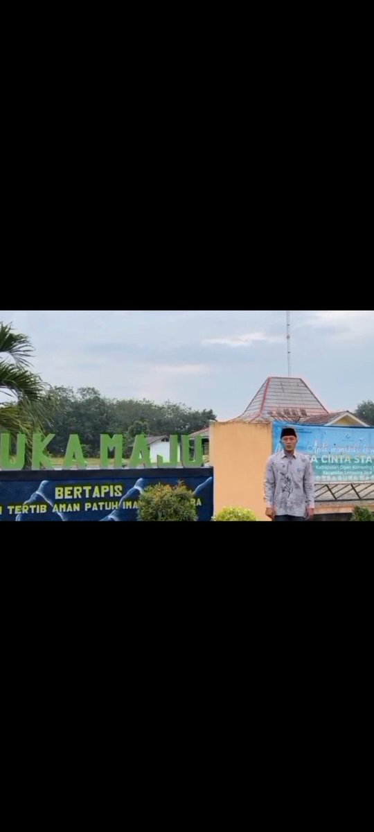 Masyarakat Desa Sukamaju,Ogan Ilir Sumsel Melangkah Bersama KDMP menuju kemandirian. 
<a href="/YandriSusanto/">Yandri Susanto</a>
@ARizaPatria
<a href="/KemensetnegRI/">Sekretariat Negara</a>
#KementerianDesaPDT
#BPSDMKementerianDesaPDT
#DesaSukamajuMenujuKemandirian
#KerjasamaBUMDesaKDMP
#KerjaPendampingDesaBerdampak