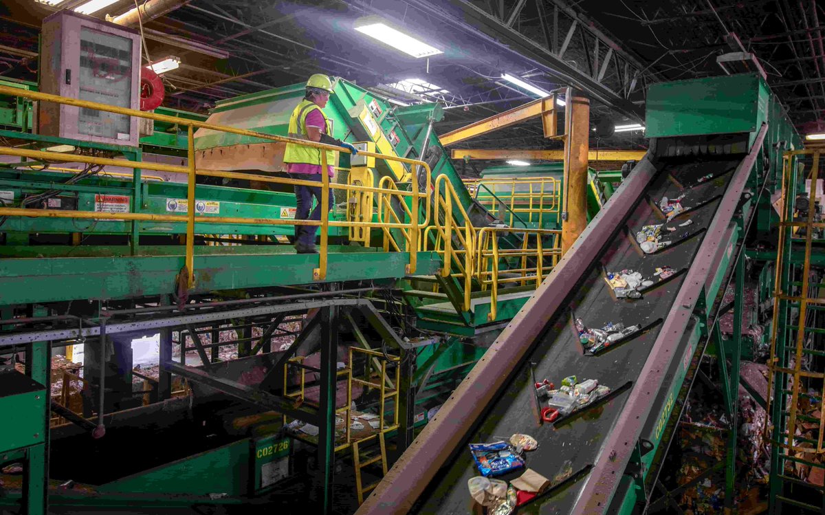 OhioBeautiful's tweet photo. What a fantastic day!  Big thanks to George and Jessica from @WasteManagement for welcoming us to their new Materials Recovery Facility in Oakwood during Recycling in Action Month! Seeing the future of recycling up close reminded us why this work matters. #RecyclingInAction https://t.co/HEyDTOVvzO