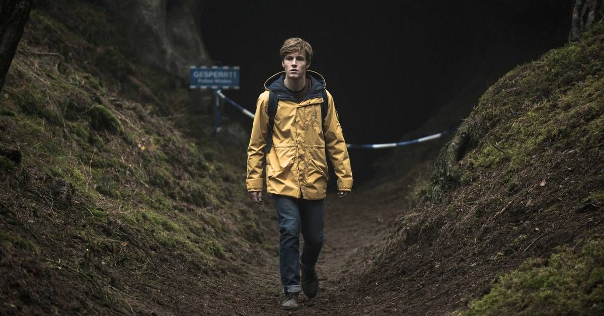 Collider's tweet photo. Discover the most captivating sci-fi shows that will keep you glued to your screen from beginning to end, including Lost, Severance, and Dark. https://t.co/isHMBc93q5 https://t.co/OiCNL6X3md