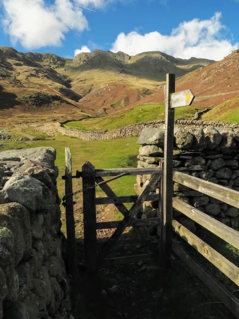 Cragfast's tweet photo. Happy 75th Birthday #LakeDistrict
The English Lake District was formally designated as the UKβs second National Park on the 9th of May 1951.
Thank you so much for all my adventures and memories for over 40 years. π₯ΎπΈ #LakeDistrict75 https://t.co/RlunGwcnMr