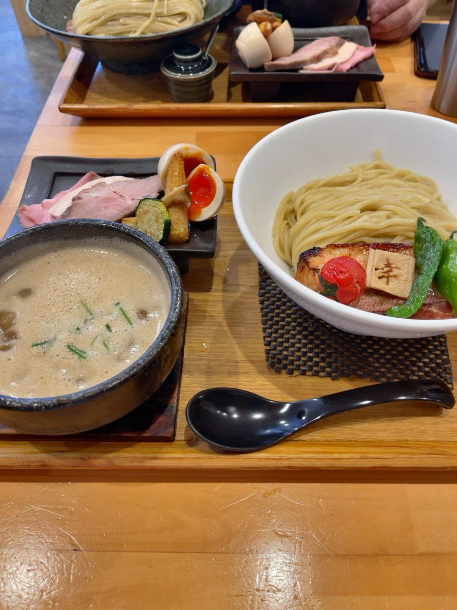iaigeri's tweet photo. I'm at 麺家 幸先坂 in 名古屋市, 愛知県 https://t.co/7MDLe40M1Q https://t.co/Gc4Mju0iTn