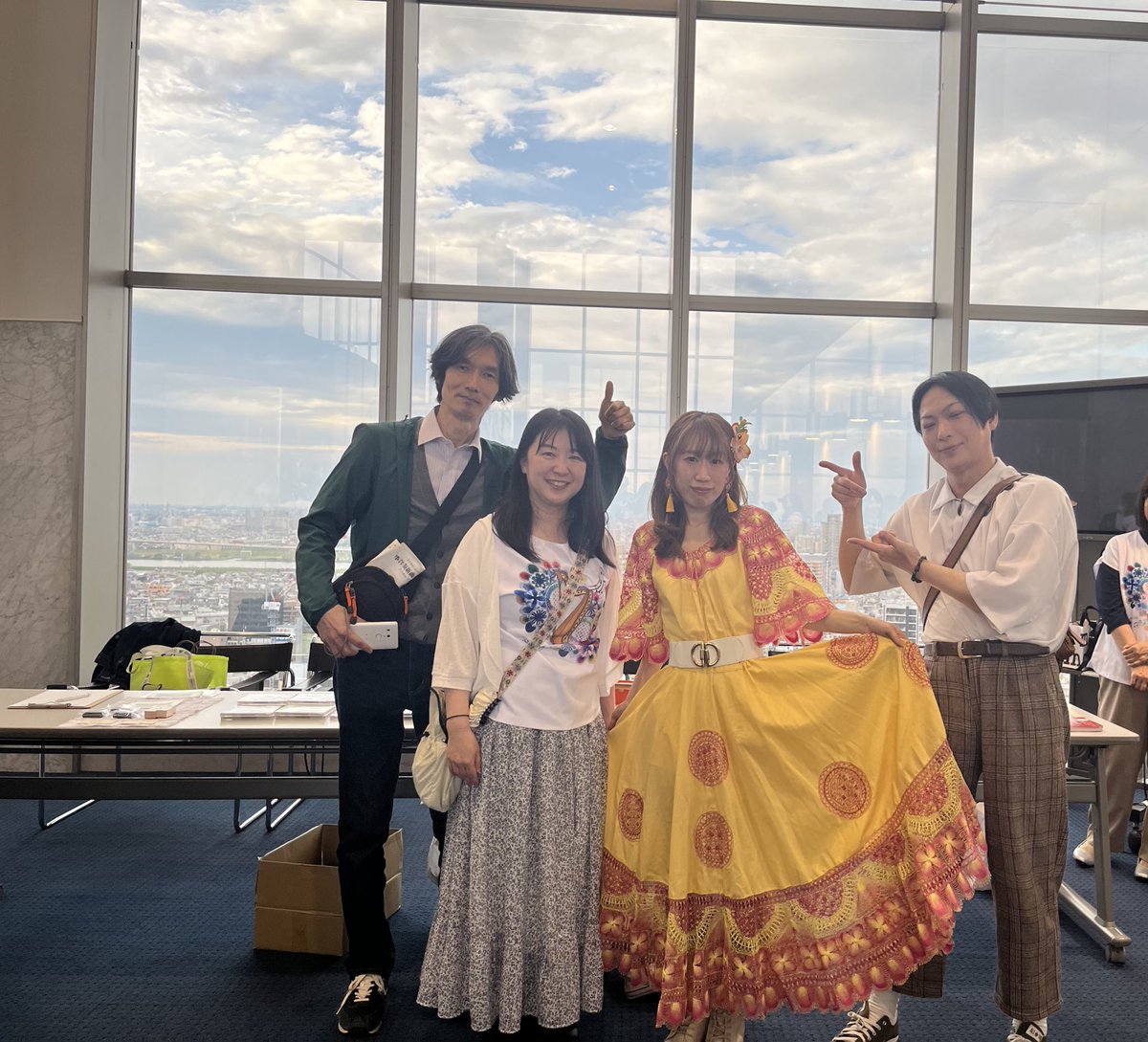 aoi_arpa's tweet photo. 5/3はアルパデュオSonrisaのコンサート、音の花束にアルコイリスメンバーで参加させて頂きました♫海月メンバーも応援に来てくれました〜☺️ https://t.co/Eq4KzrSUHj