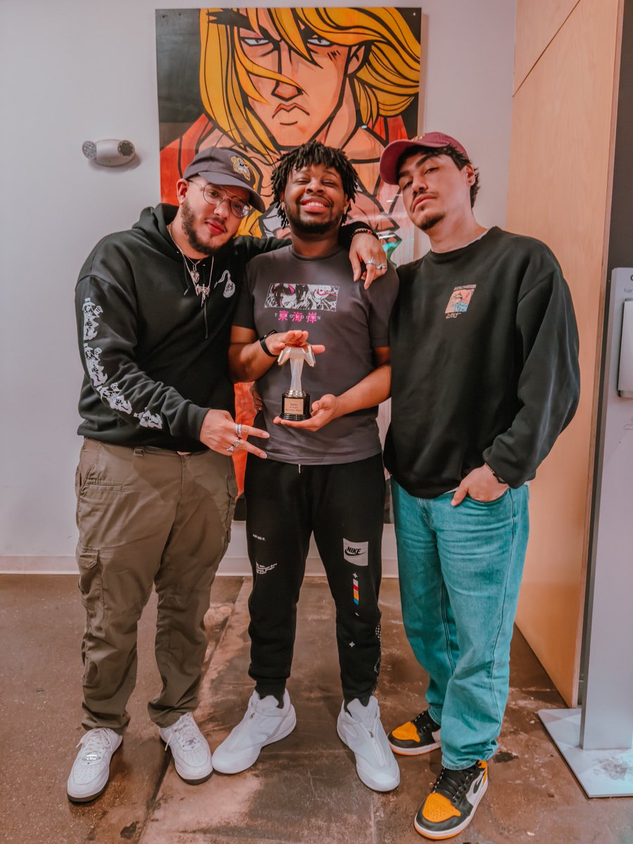 BostonTekken tweet media