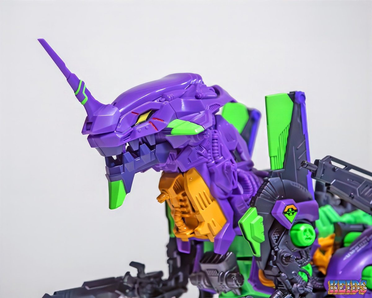keidszoids's tweet photo. 【汎用獣型決戦兵器ゼノレックス】
なかなかにマッチしているエヴァゾイド
エヴァ形態が、ゼノレックスでいうところの "巨大化換装進化" なのでボリュームがある
いい面構えだぜ
#ゾイド #ZOIDS #エヴァンゲリオン https://t.co/E1jq5WwjaO