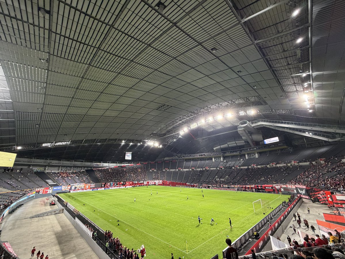 bon_fc's tweet photo. 験担ぎ。前節と同じ場所から #consadole https://t.co/PA0EVckxak