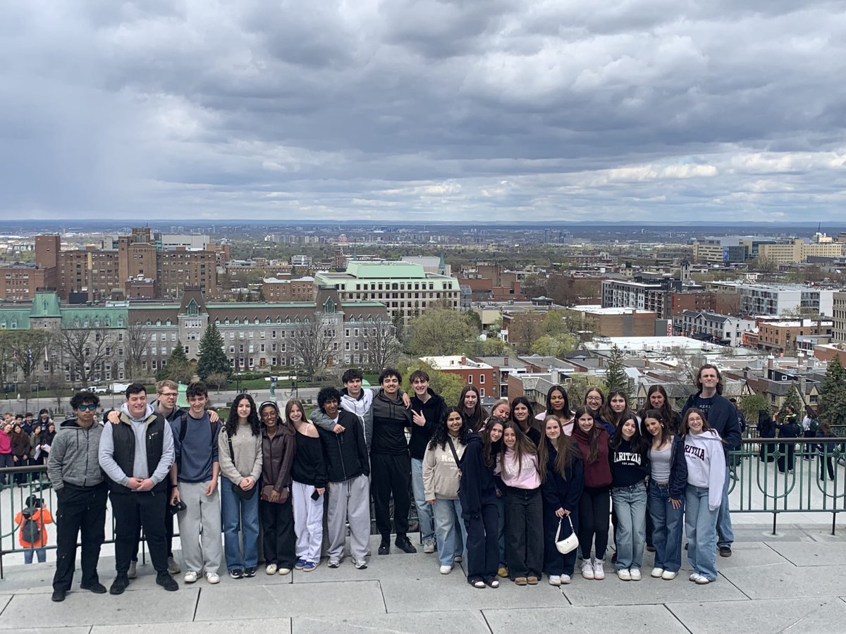 nabikhattar's tweet photo. Fabulous day for our senior students in Montreal. Quelle belle aventure et quelle expérience enrichissante @ocsbBonjour @CapoOttawa @StPiusXOCSB https://t.co/pcSXRtymDa