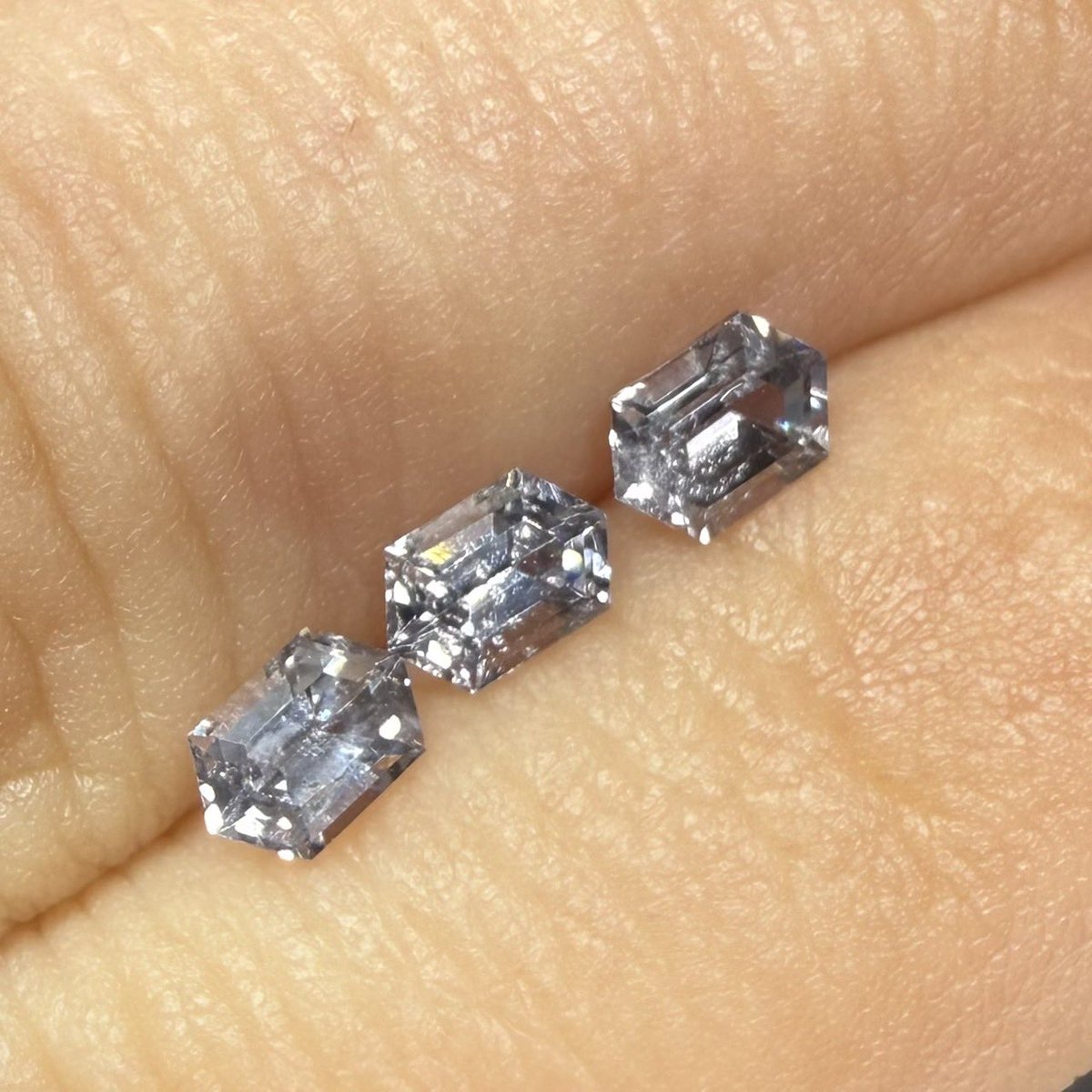 4月15日開店❣️まい💎すぴ《まいこのスピネル専門店》 tweet media