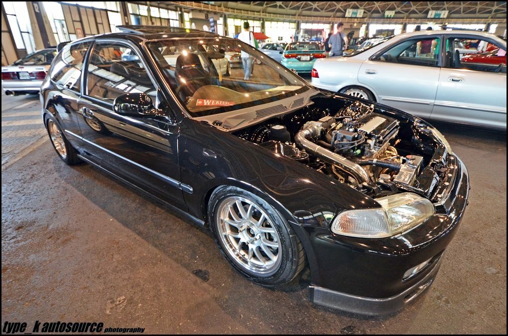 dicekexhaust's tweet photo. なんだか同窓会みたいになってるので…
#wekfestjapan https://t.co/wIJUMRBZ0u