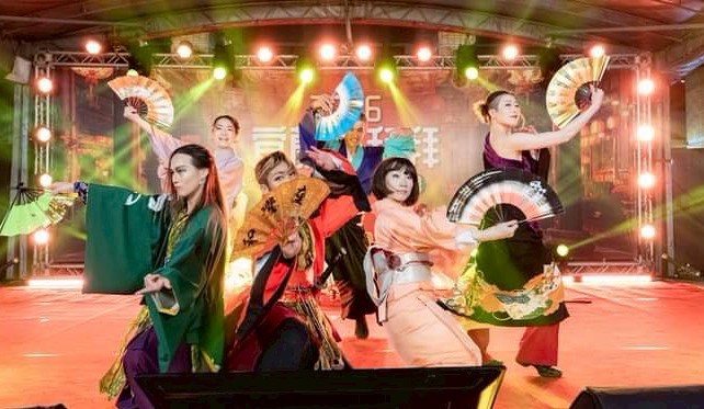 Infinty777's tweet photo. 先日の台湾公演の素晴らしい写真たちが届きました😆
本当にこのメンバーだったからこそ、大きなトラブル無く、７回公演という行程を駆け抜けられたなぁと👍

一人一人がそれぞれのフィールドで活躍しております😊
是非、今後の活動を見守っていただけたら幸いです。 https://t.co/MPE7nN2OtW