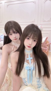 双胞胎
姐姐白虎萝莉
🐻E
 163cm
 04年
 妹妹：甜美系白小纯
🐻D  163   04年
前凸后翘 漫画身材 身材紧致
少萝➕甜妹的组合值得惊喜噢
我们都爱好瑜伽，普拉提游泳
姐妹两人擅长聊天，素质高
✈️https://t.co/GUr6SjrrKp https://t.co/A4WxK2tlAf