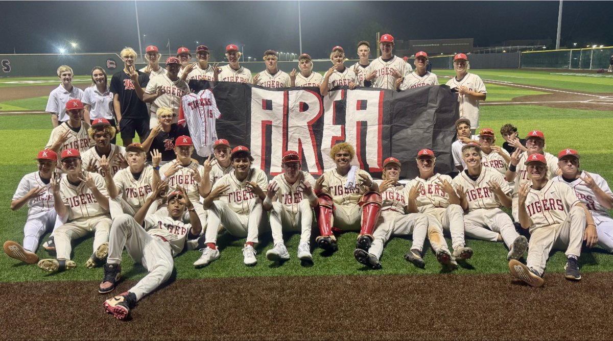 stuckly1's tweet photo. Closed both games - FB hitting 94… we are moving on to round 3!  Let’s gooooo! https://t.co/2areg4hZOg