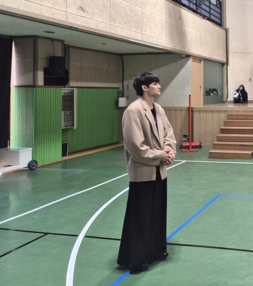 녹진한 빛 tweet media