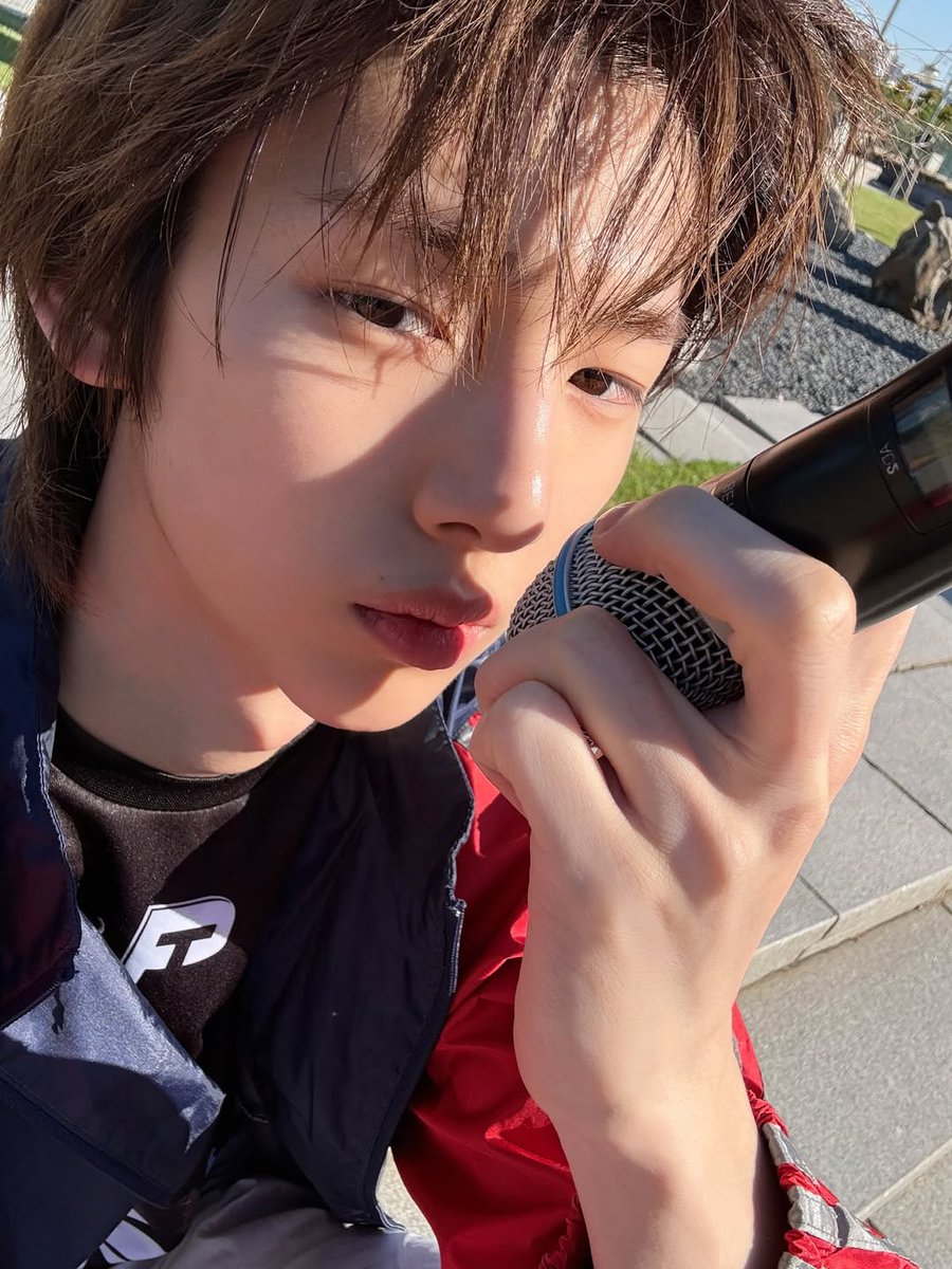 星星 tweet media