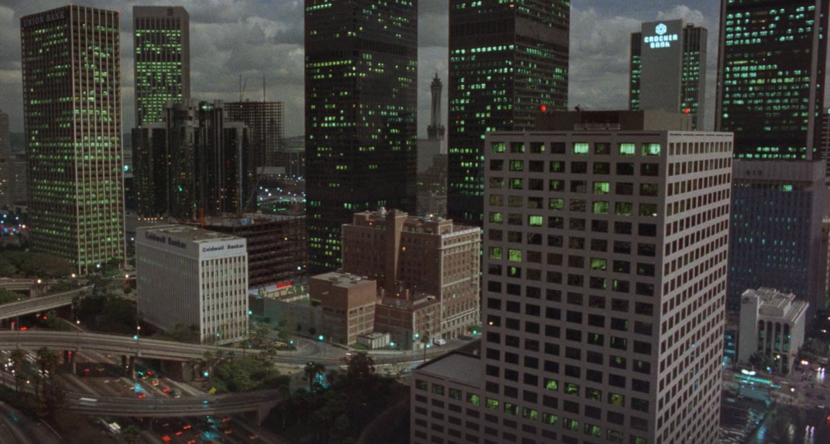 d2fn's tweet photo. A wallpaper module that just pulls a random frame from Koyaanisqatsi on the hour https://t.co/bh0I0J2WtI