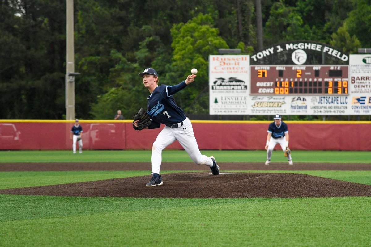 andrewtsimonson's tweet photo. Houston Hartsfield’s complete-game shutout and Ivan Hand’s 12-strikeout game anchored a dominant night for Briarwood in the quarterfinals against Elmore County.

Photos by @anasofiameyer &amp; Story: https://t.co/pTxBi9qRuV

Thanks to @CoosaPinesFCU for supporting our coverage. https://t.co/a0xZDqBuFz