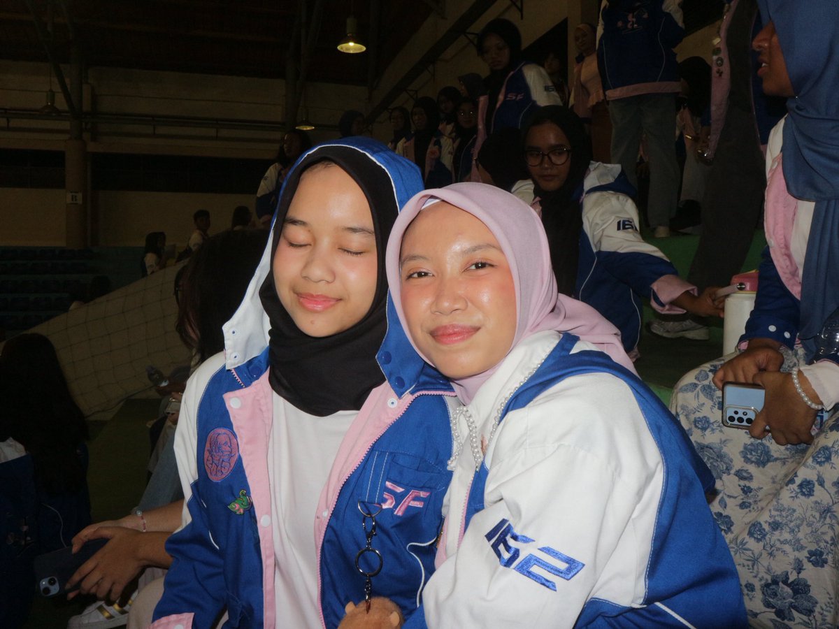 amaiaryllis's tweet photo. Supporteran kemariin!! ASIXXXX PARAH https://t.co/BLSbvFDH4o