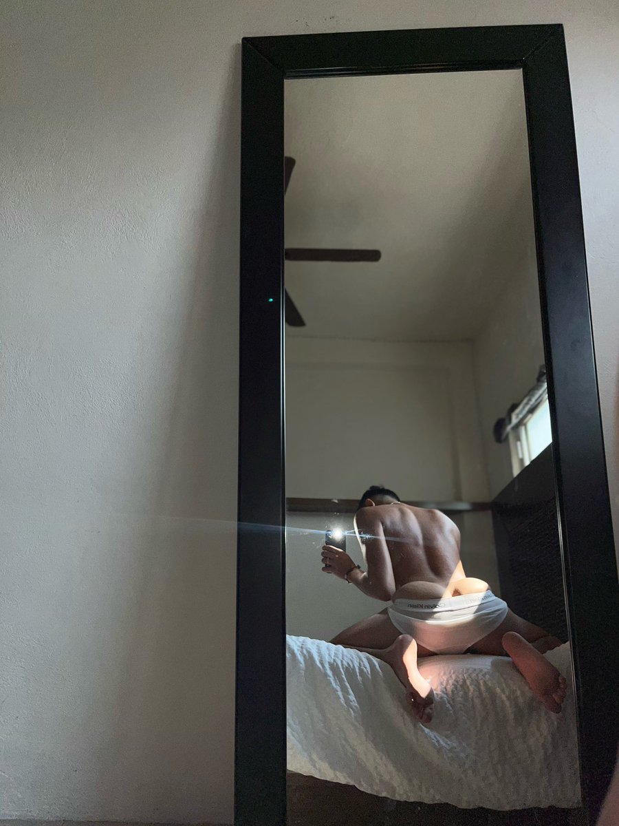 Cris 🍑 tweet media