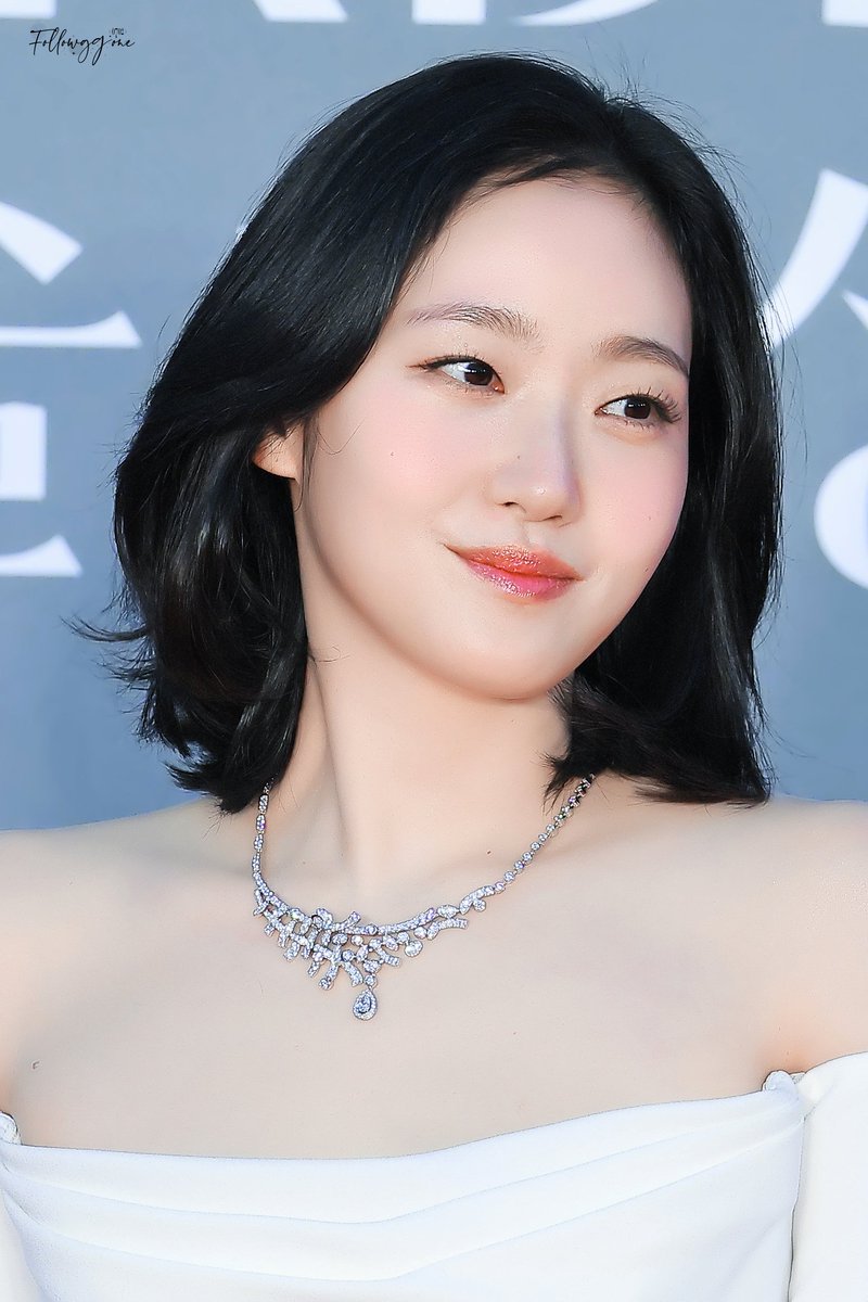 followggone0702's tweet photo. 260508 백상예술대상  close up ver
#김고은 #KIMGOEUN #BaeksangArtsAwards2026 https://t.co/04AL6f55el