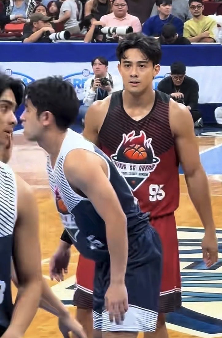 PhBekz's tweet photo. oh my mind @ArgelSaycon95 @davidlicauco https://t.co/ny5LER0V0G