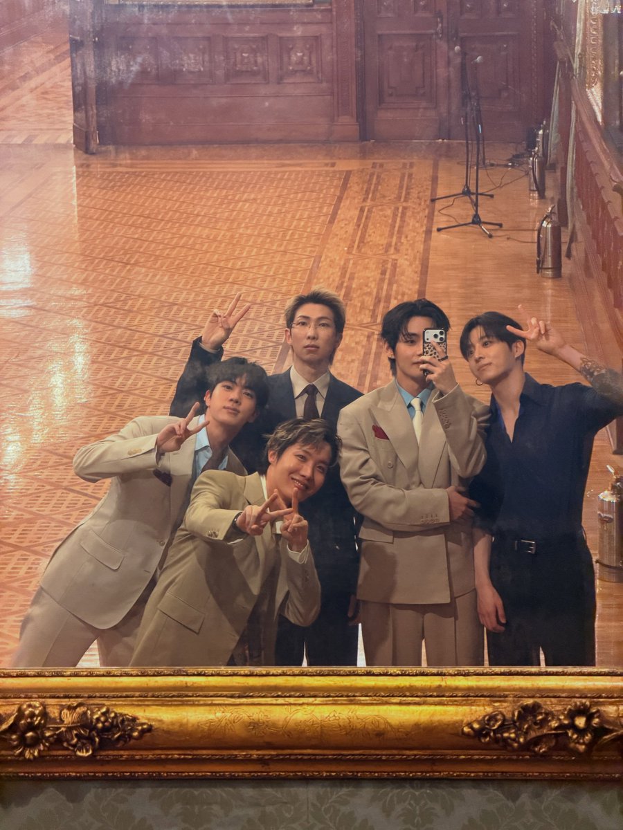 jin files tweet media