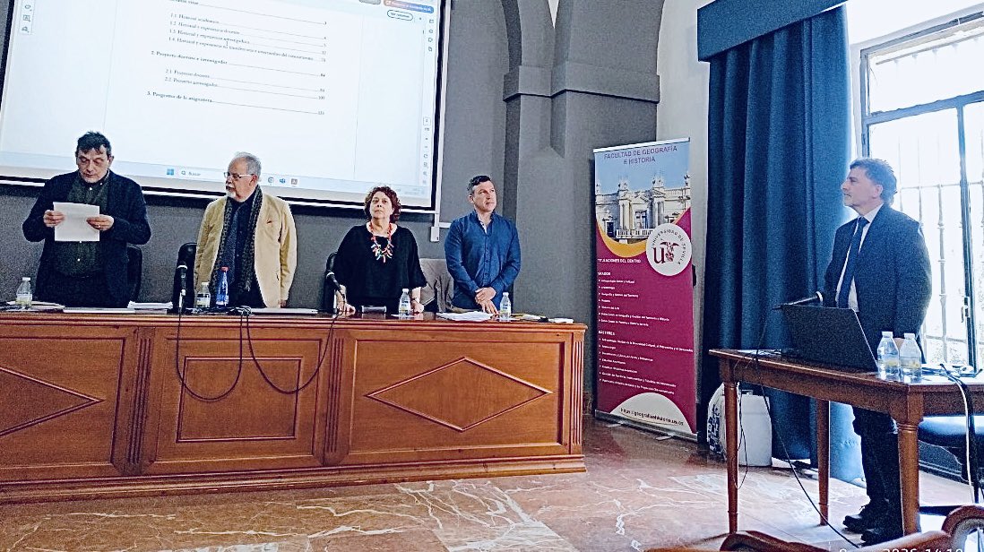 DptoAntropoUs's tweet photo. El Departamento de Antropología Social comunica su más sincera enhorabuena al prof. David Lagunas por obtener la plaza de Catedrático de la Universidad de Sevilla el 8 de mayo en reconocimiento a su trayectoria. ¡Felicidades!🍾 @asaeeantropo @AIBR_ @asana_andalucia @InvestigaUS https://t.co/6V6Palx9qE