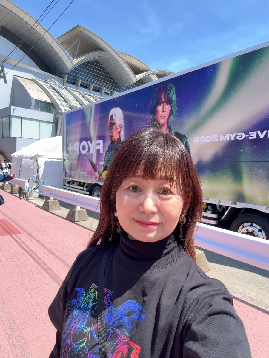 優子 tweet media
