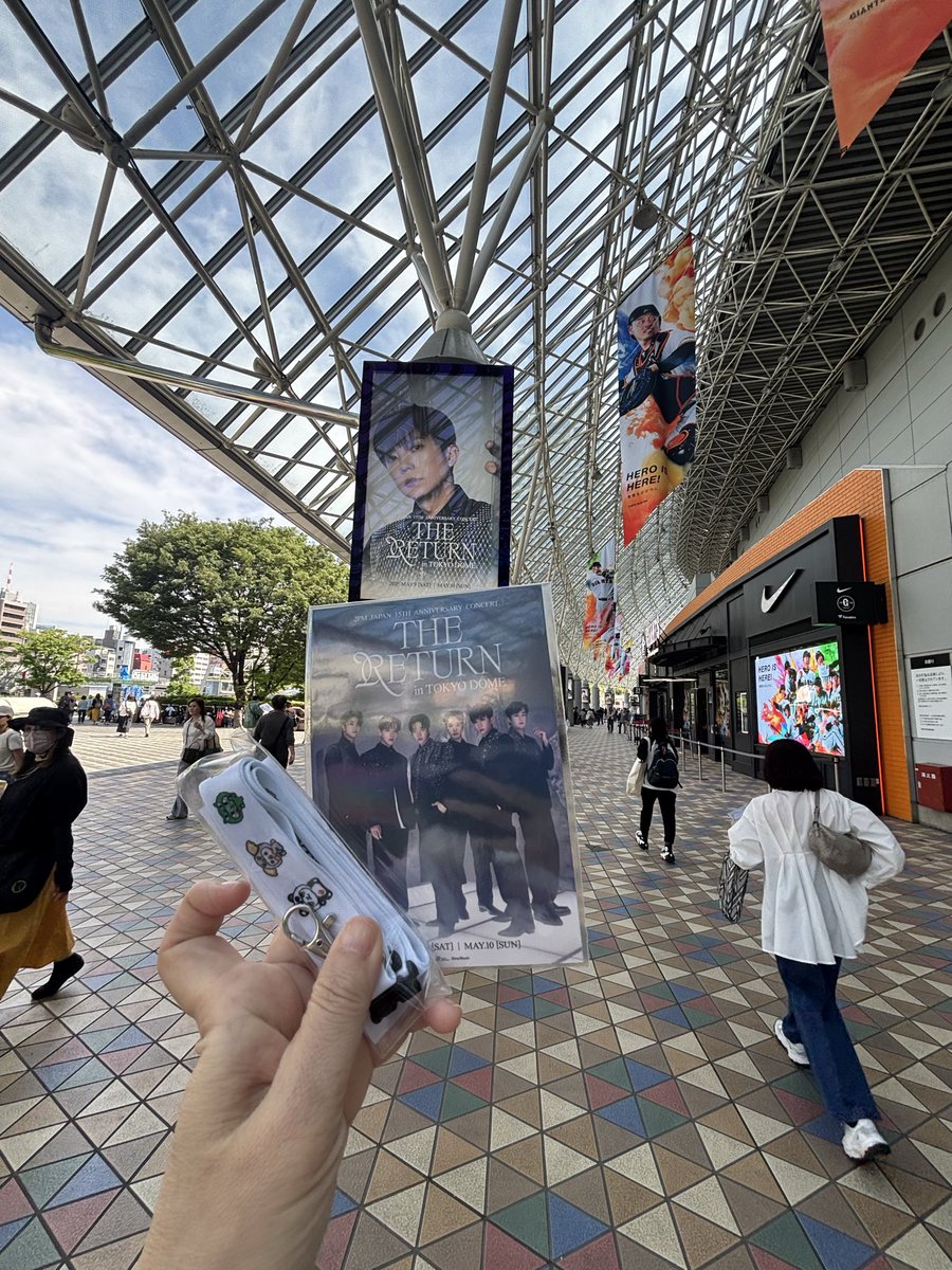 chani97103's tweet photo. 東京ドーム https://t.co/dsaj39H8Sc