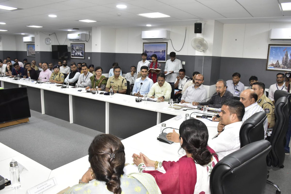 Collector Jamnagar tweet media