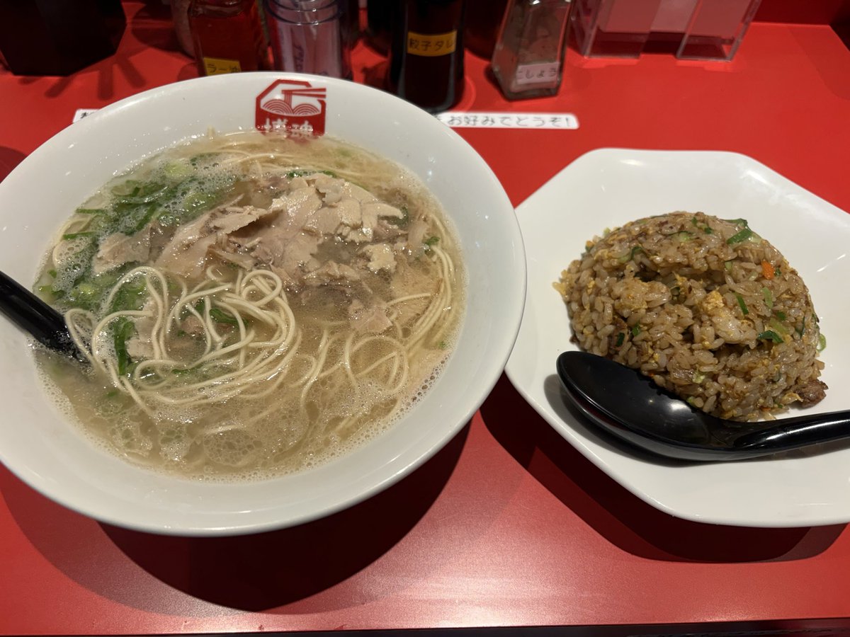 chubby__groove's tweet photo. 九州初上陸ーー🤍

ぶちあがり https://t.co/bSkzBmULeJ