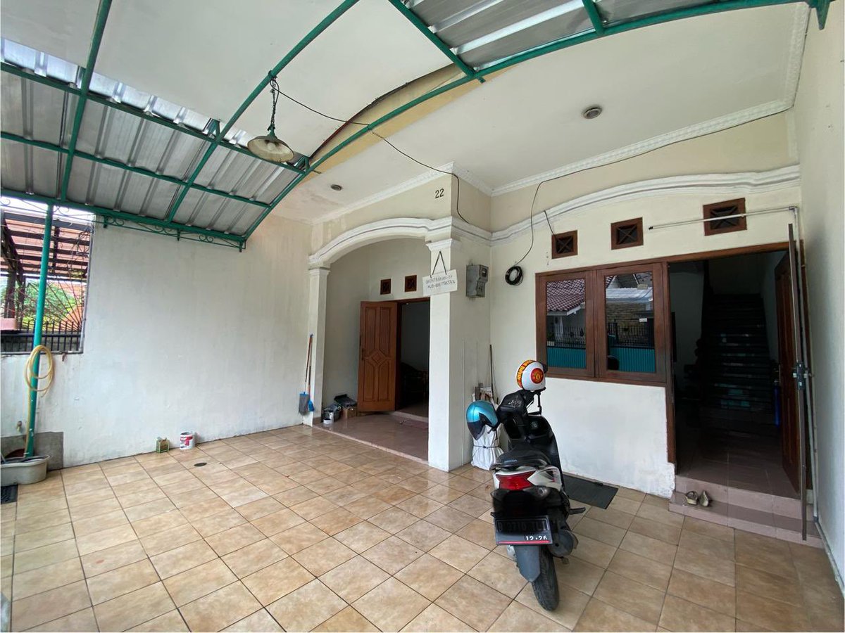 lypeloniya's tweet photo. π‘ DIJUAL RUMAH STRATEGIS DI RAWAMANGUN, JAKARTA TIMUR! β¨
Halo guys, izin bantu jualin rumah keluarga nih. Barangkali ada yang lagi cari rumah strategis di area Jakarta Timur π
π Jl. Ekor Kuning, Rawamangun β Jakarta Timur
β¨ Lokasi super strategis
#jualrumah #strategis https://t.co/Qo5m9blZxg