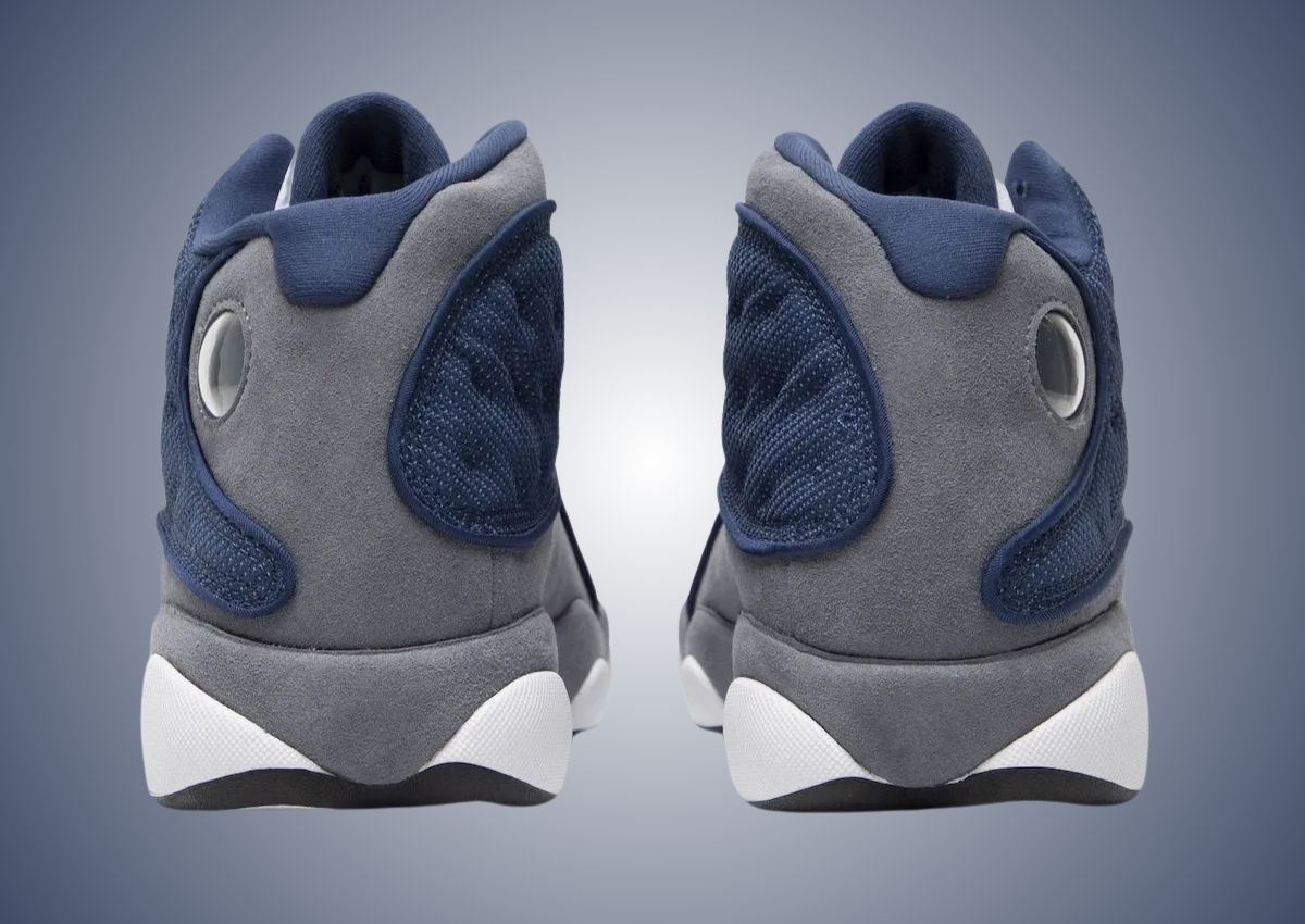SneakerFiles.com tweet media