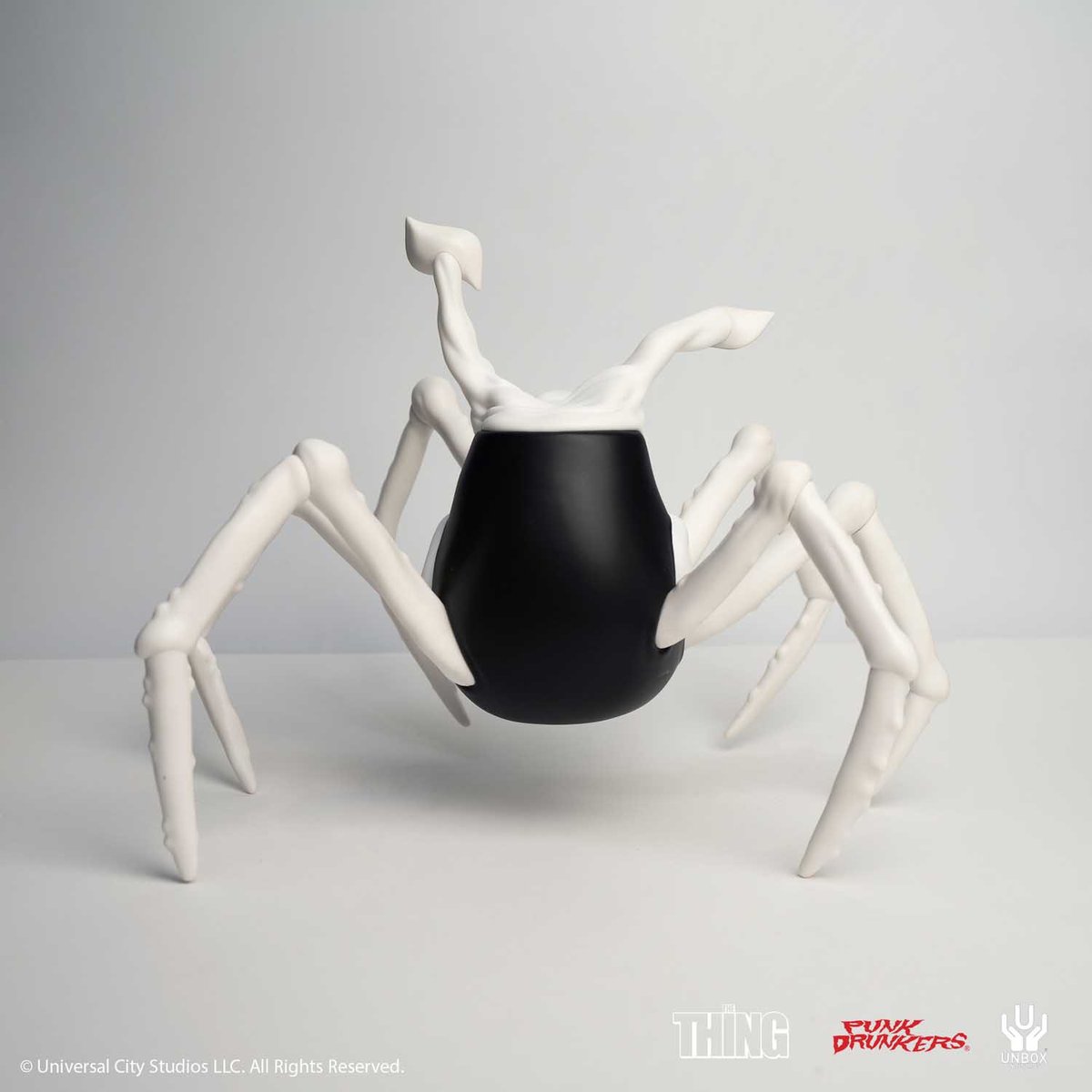 UNBOX INDUSTRIES ソフビ 遊星からの物体X X PUNK DRUNKERS アイツ