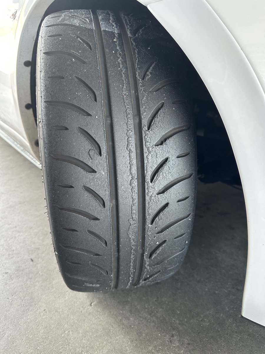 tmw78739's tweet photo. 初めてのサーキット！
いい感じ https://t.co/zQbt6zLNOD