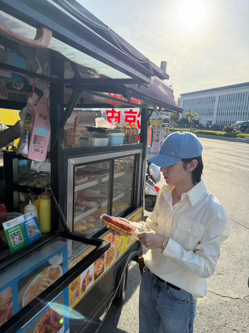 ๐๐๐ซ๐ซ๐ฒ-ROLO๐ tweet media