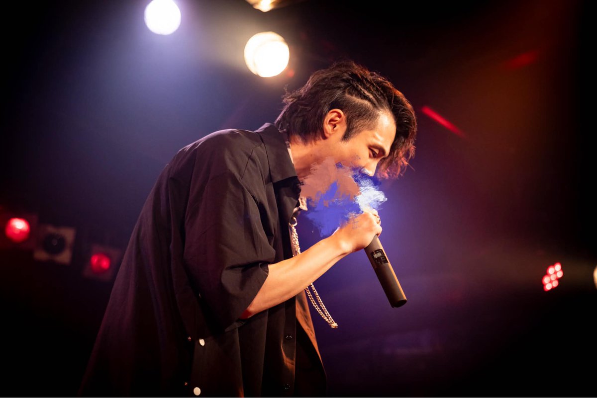 beniuta's tweet photo. 2026.5.4 『The Reborn Once』
in 渋谷star lounge

夢のような時間をありがとう。
みんな、心から愛してる。

撮影：けんじゅ様 @photo_ken521 
#TheRebornOnce https://t.co/lc8oNe9EZY