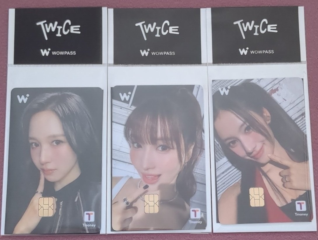 WOWPASS TWICE FOUR ミナ サナ モモ MISAMO 新品 Amazon.co.jp: TWICE トゥワイス MISAMO SANA サナ MINA ミナ MOMO