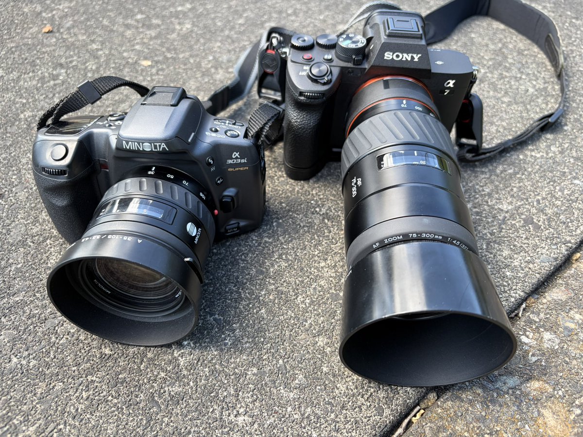 カメラ #SONY #ミノルタ 本日の撮影機材📷 (フィルムとミラーレス