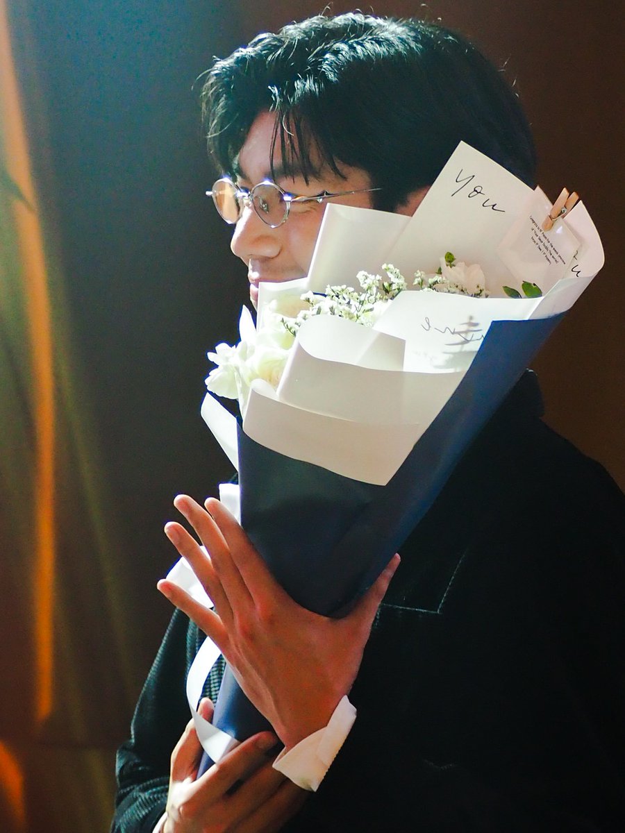 fpp_Lig0's tweet photo. คุณจักรกริช แอบฮอตนะเมื่อคืน
IG/TIKTOK/X : paamset
@paamset
#paamsetthanan #paamset
#แป๊มเสฏฐนันท์ #เรียกแด๊ดสิธาร #YourDearDaddyTheSeries https://t.co/jyPy5ZXBMR