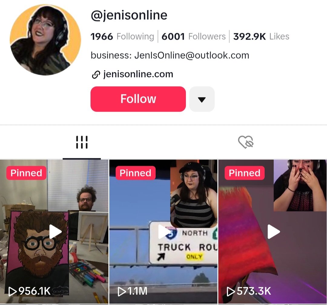 JenIsOnline tweet media