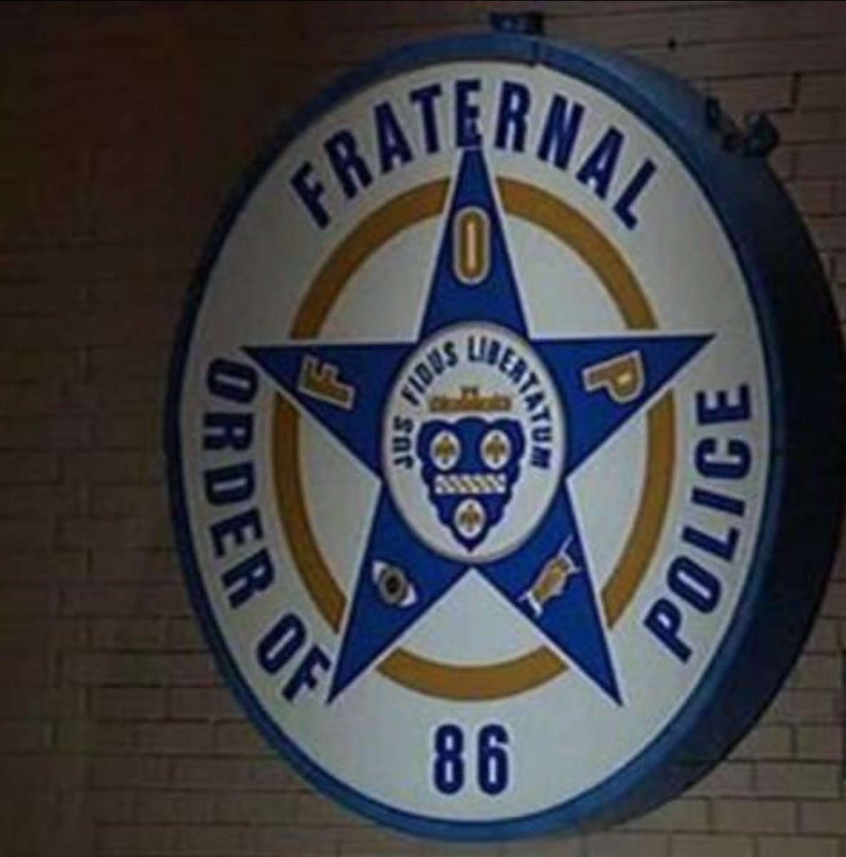 RickFOP86's tweet photo. GRATEFUL that our @IMPDnews Officers are going to be able to return their families after being attacked

Gratitude to the medical staff at Eskenazi Hospital for their care and treatment of our Officer who was shot and expected to recover

Startling reminder of the dangers faced https://t.co/xYMTqTRmv8